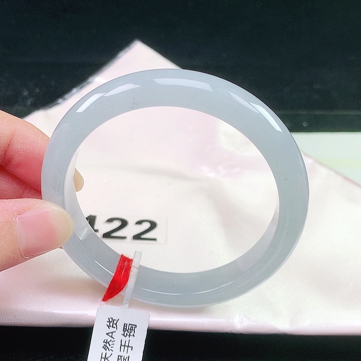未镶嵌手镯翡翠422