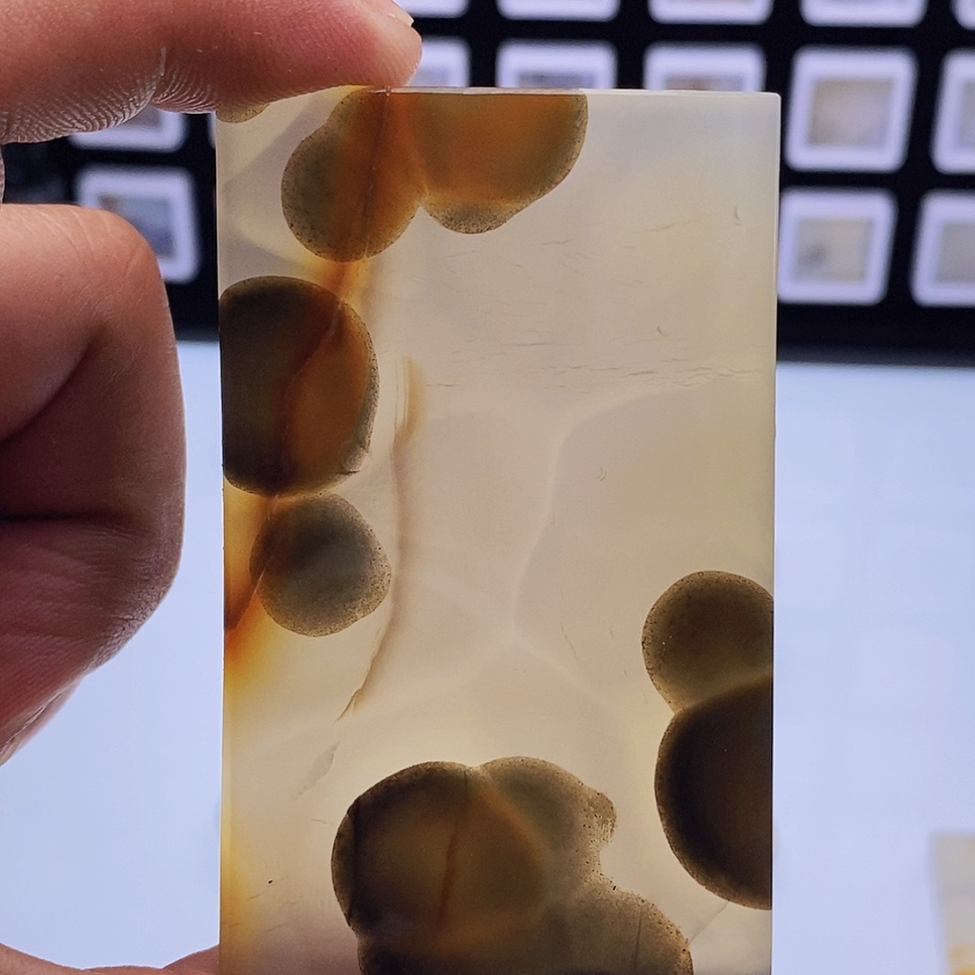 玛瑙/玉髓未镶嵌吊坠(不含链)75