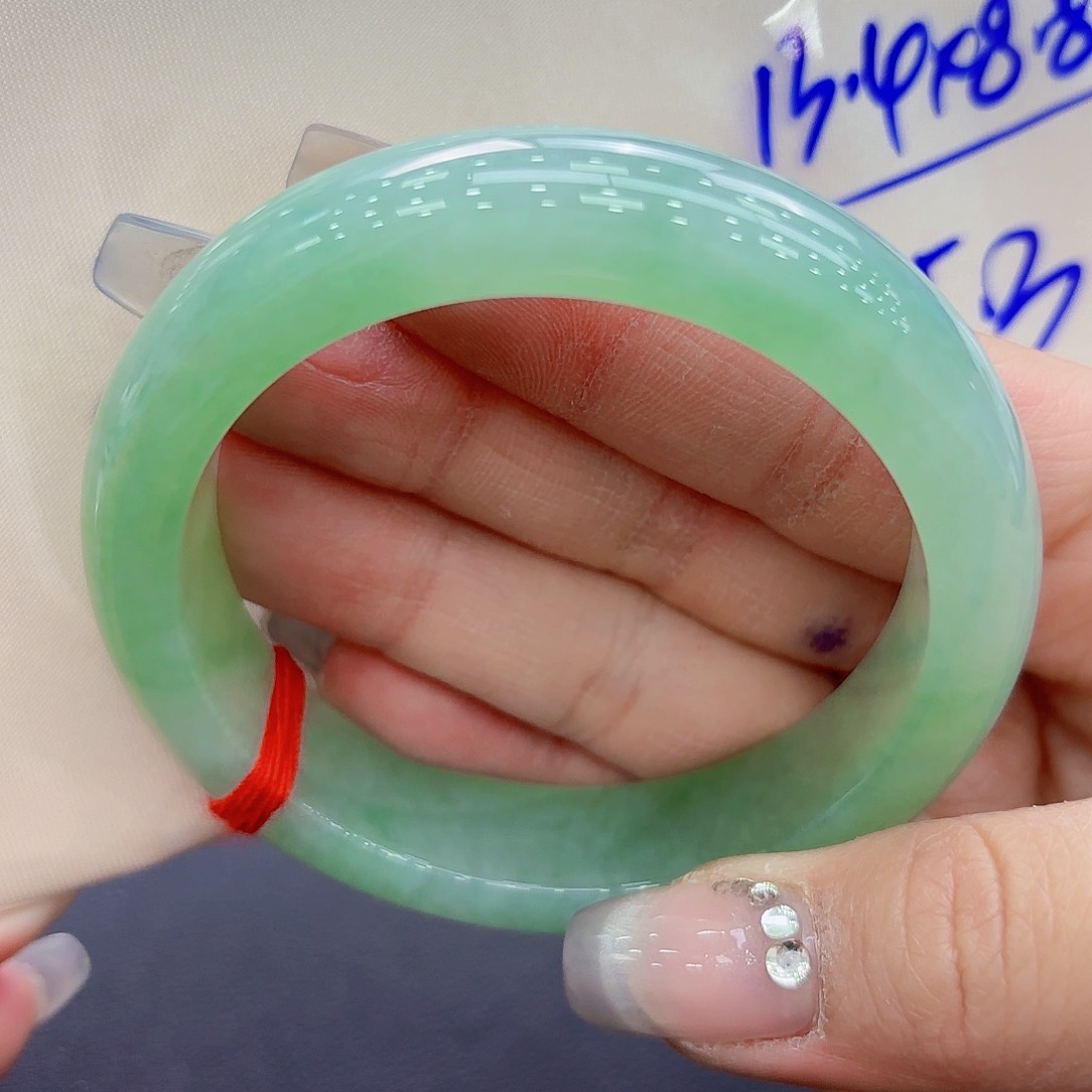 翡翠手镯未镶嵌精品•圈口55.3