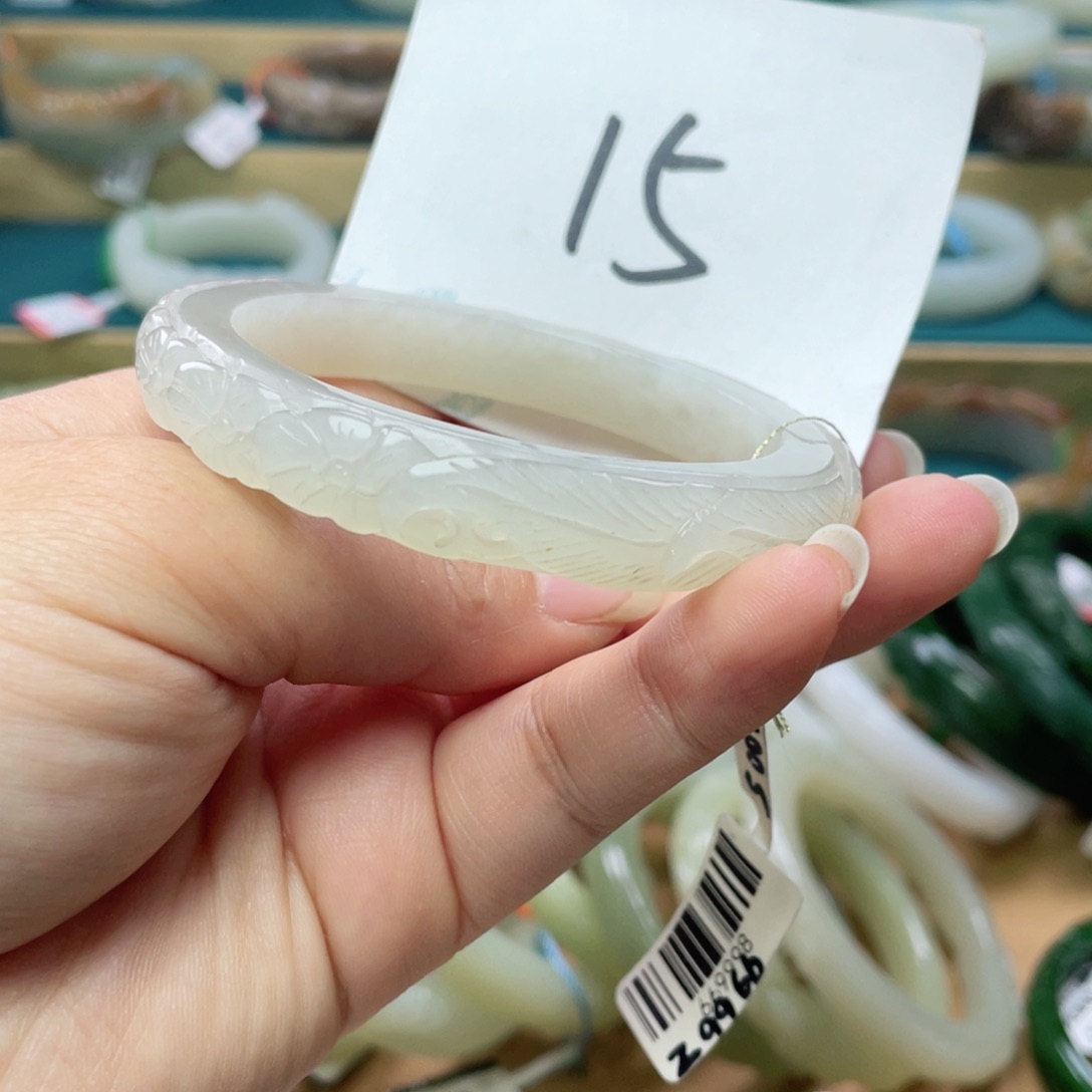 未镶嵌手镯和田玉圈口56