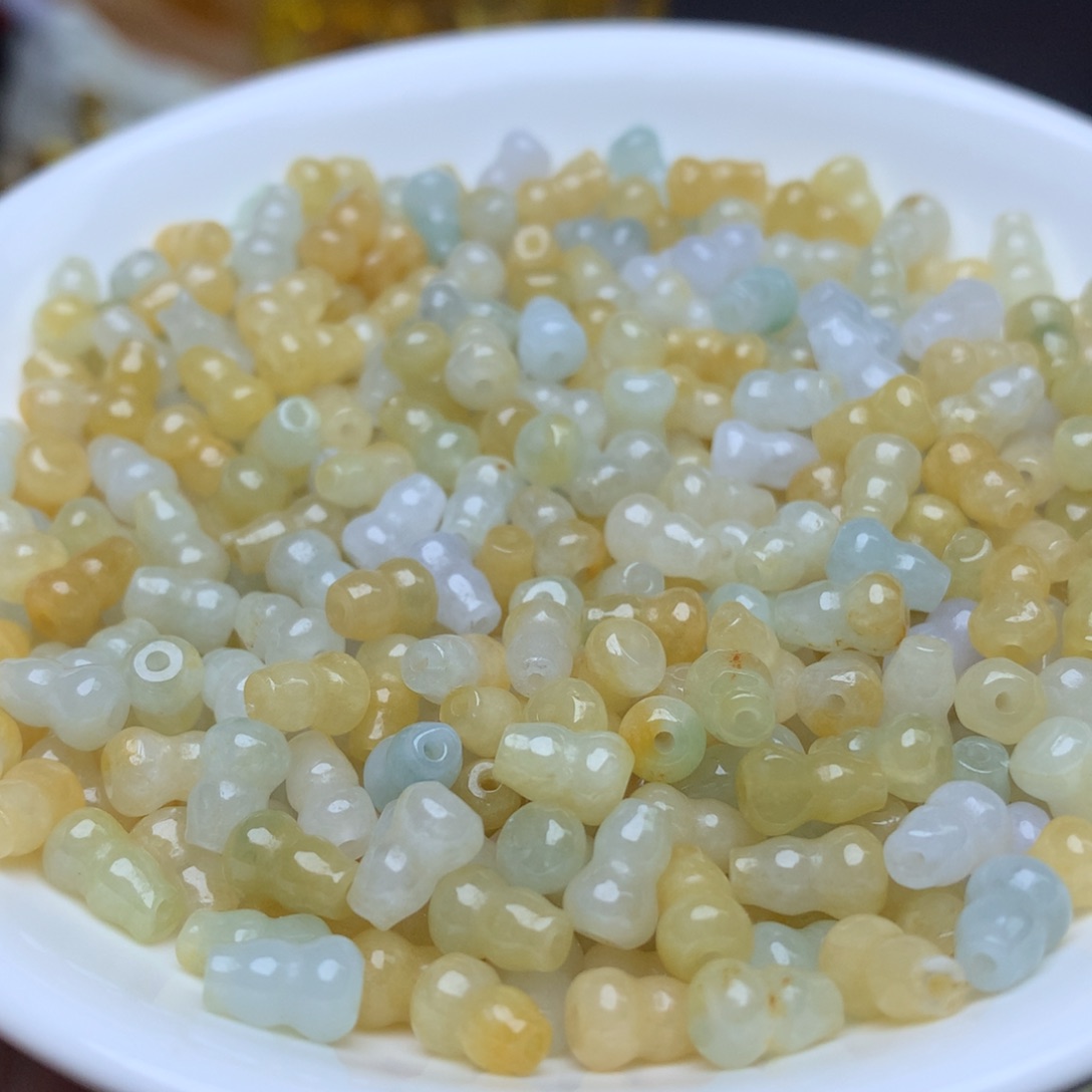 【闪购商品】翡翠手链未镶嵌卡5乘7.4冰多宝葫芦30个