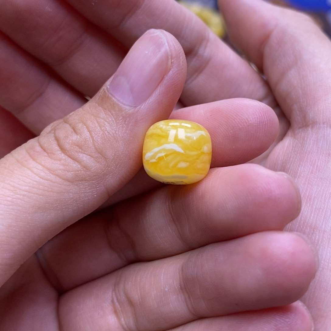 琥珀未镶嵌珠宝奇石旺***糖