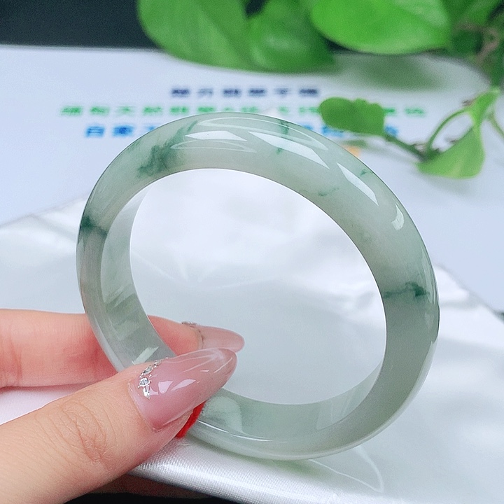 翡翠手镯未镶嵌56 56 55