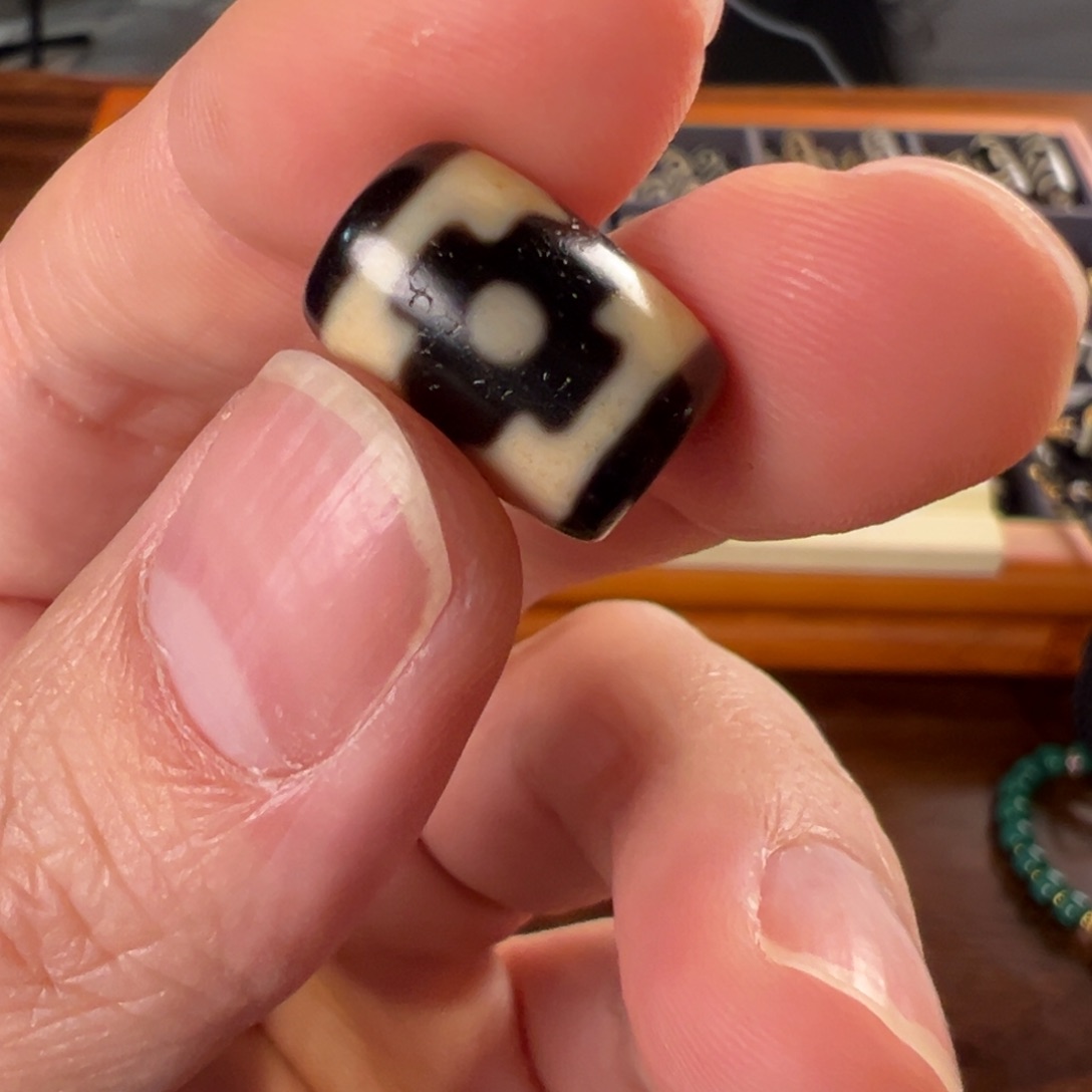 玛瑙/玉髓颈饰未镶嵌˗****天