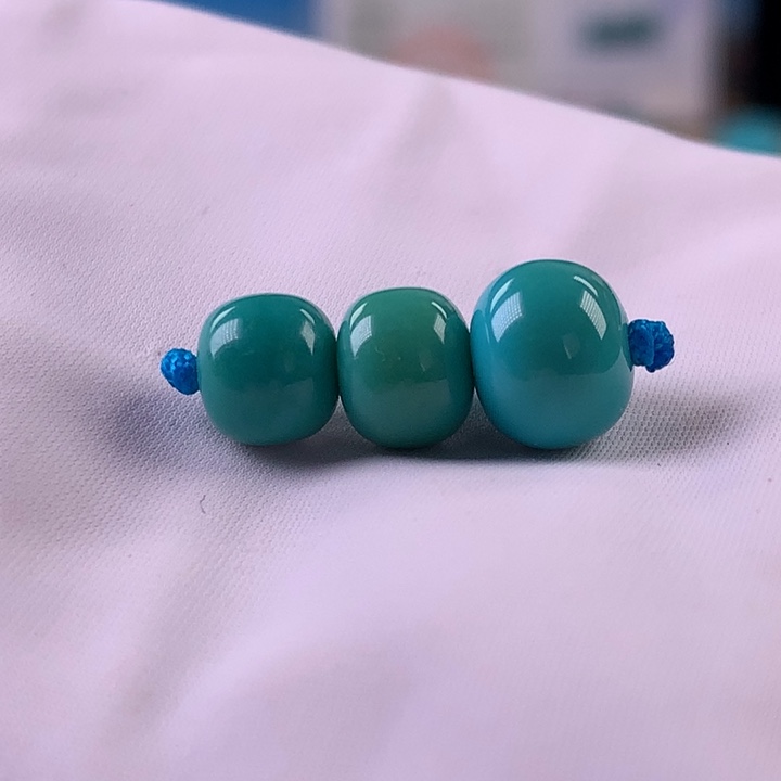 绿松石未镶嵌珠宝奇石8.2-7.1mm