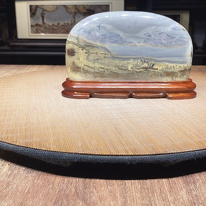 浪***人香榧木广西柳州国画石