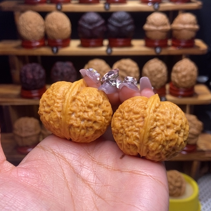 文玩核桃吊坠石奎6