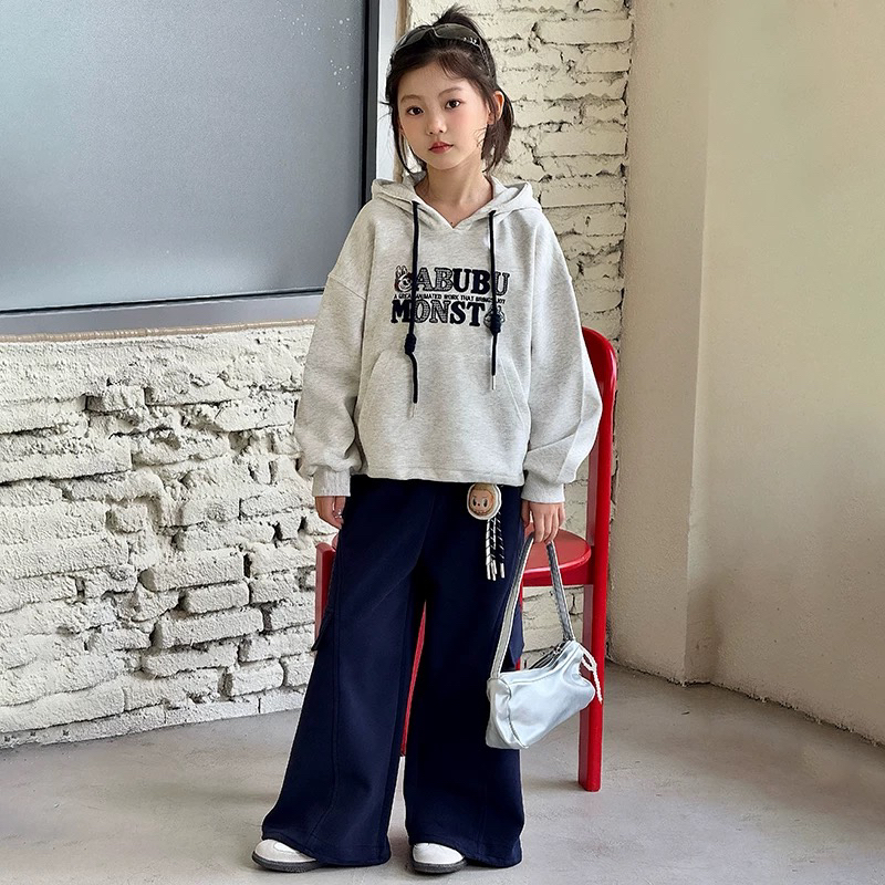 080-沫弛尔常规款2025休闲女大童卡通时尚连帽秋款上衣