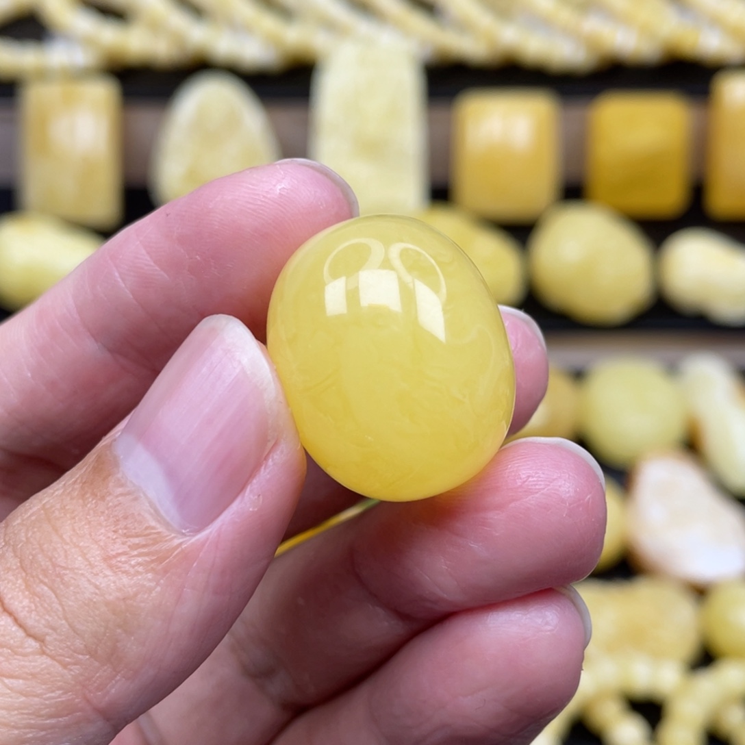 琥珀未镶嵌裸石琥珀蜜蜡