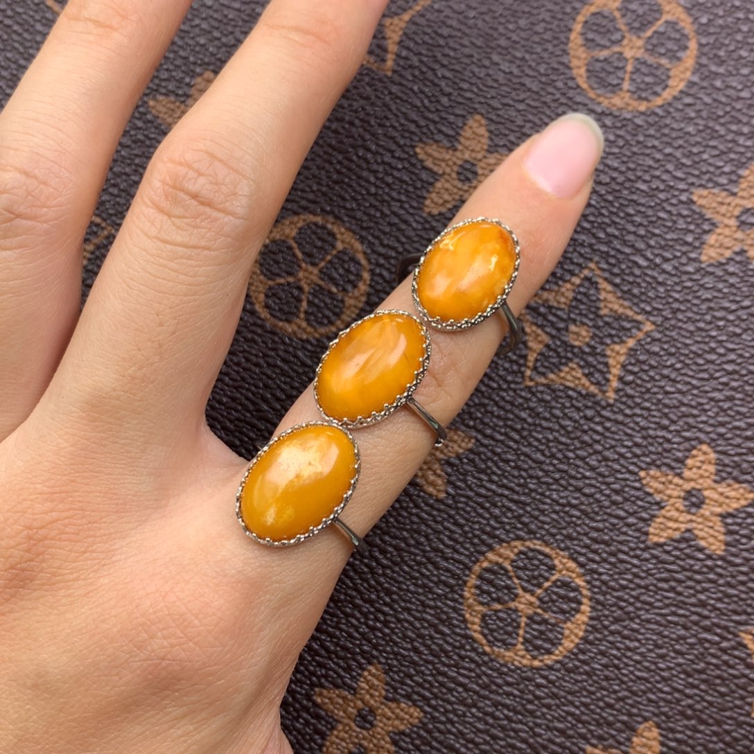 琥珀未镶嵌珠宝奇石