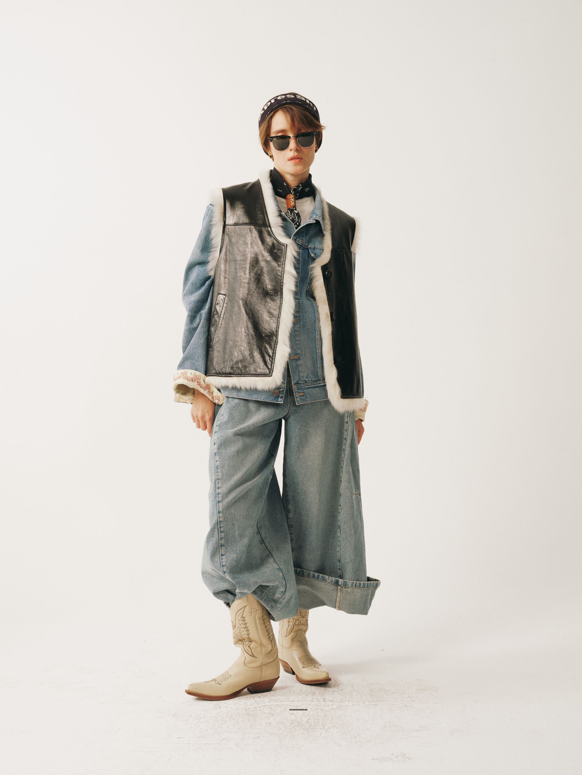 BOUNCY TUNE 两面穿皮毛马甲（no退，支持换款换码）