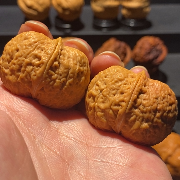 文玩核桃把件38尺金丝枕