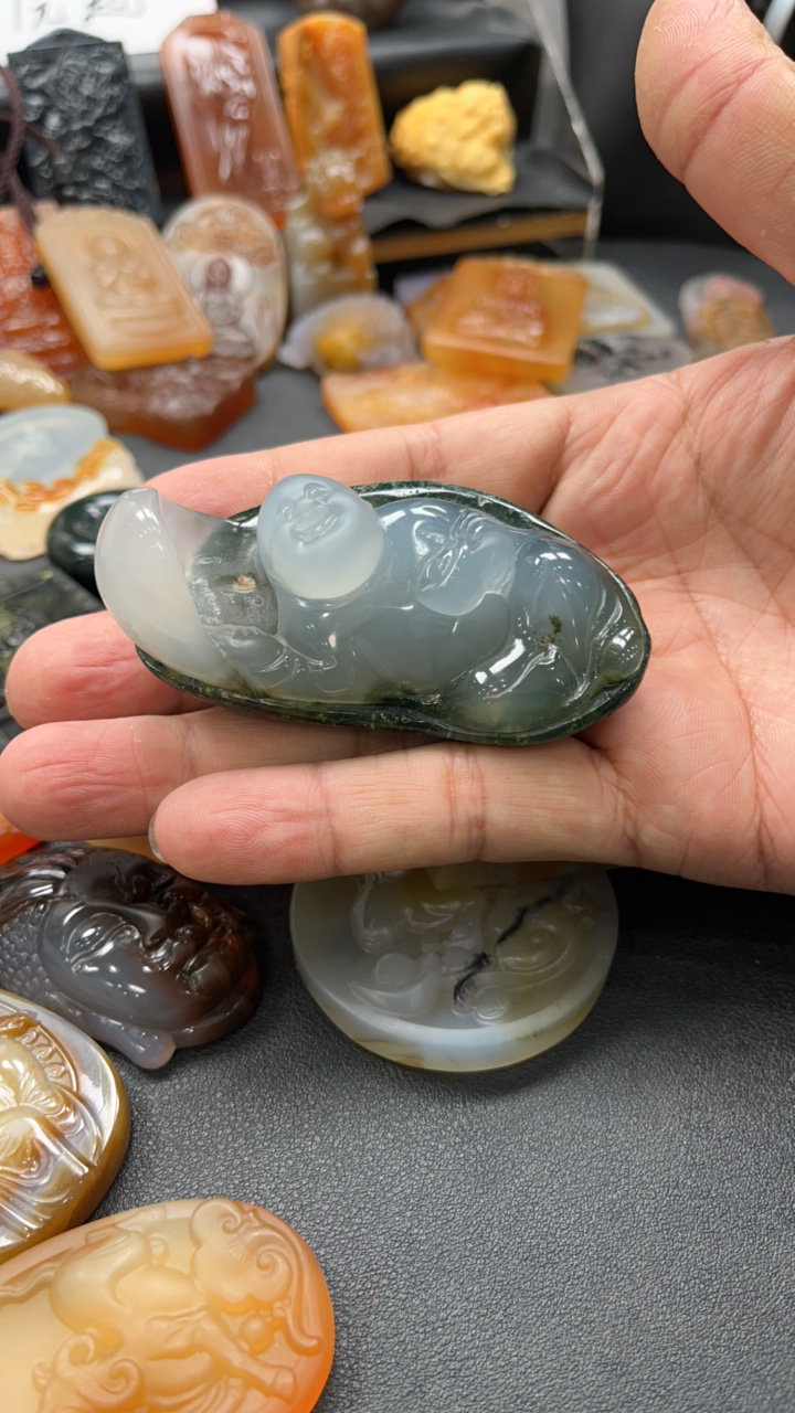 天然玛瑙玛瑙挂件