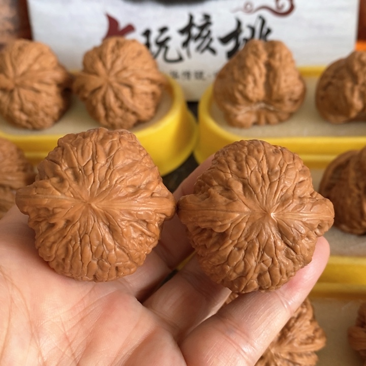 文玩核桃把件铁锤精对 39 38