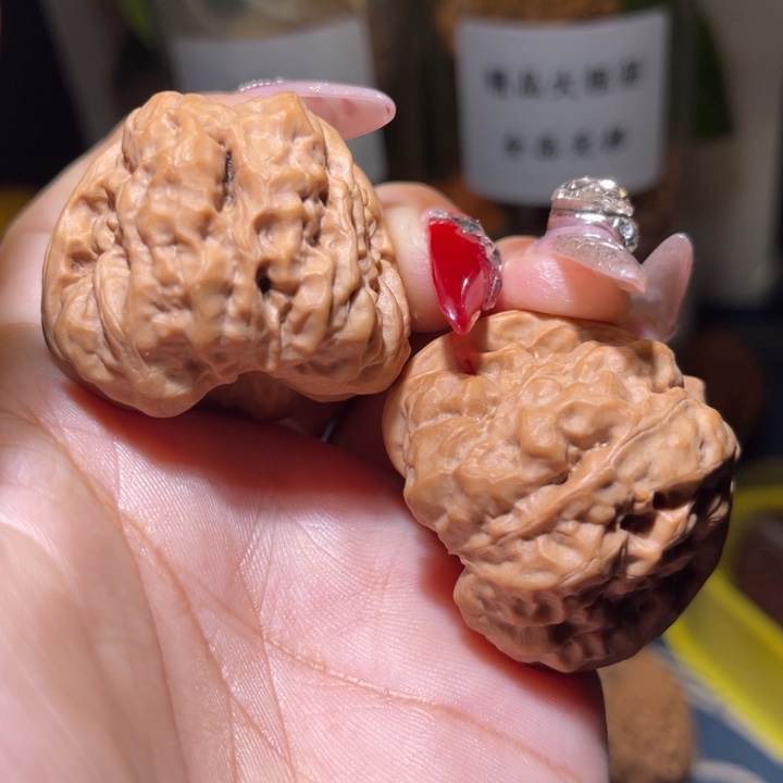 桃核把件               39