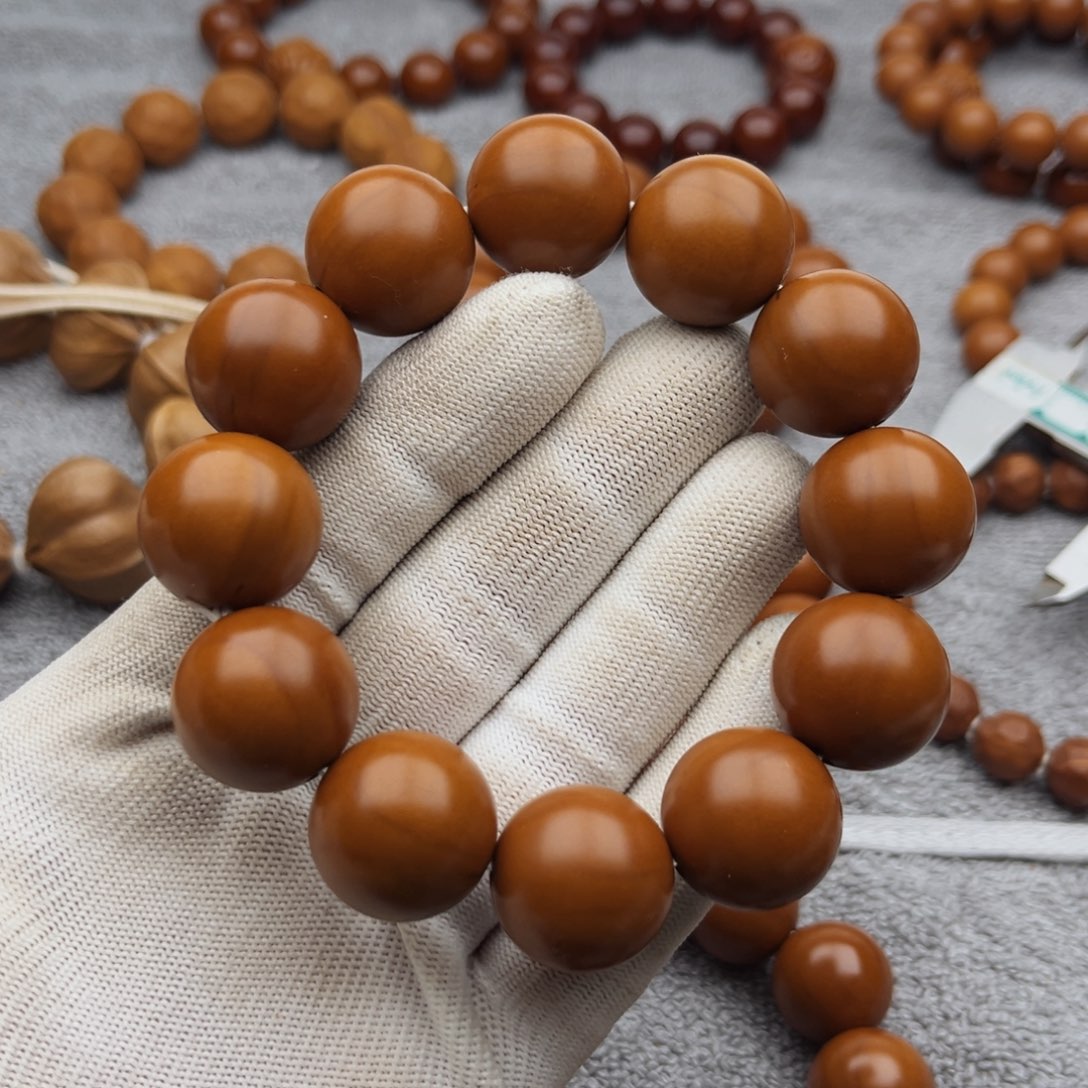 橄榄核手串/手链1.9+正圆光珠