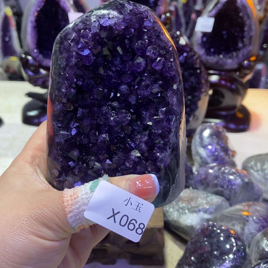 水晶摆件未镶嵌摆件