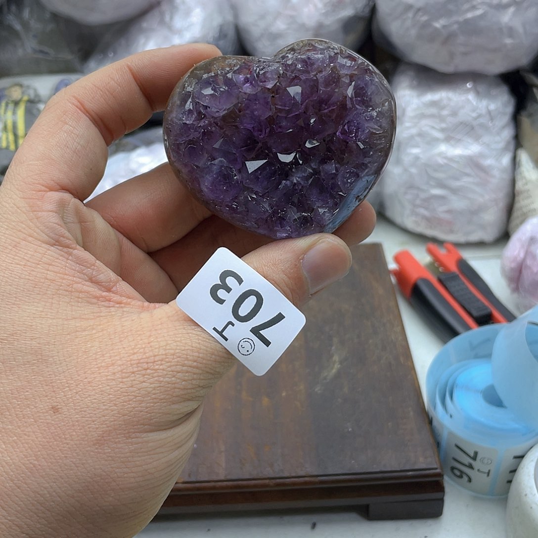 紫晶大型摆件（非配饰）未镶嵌