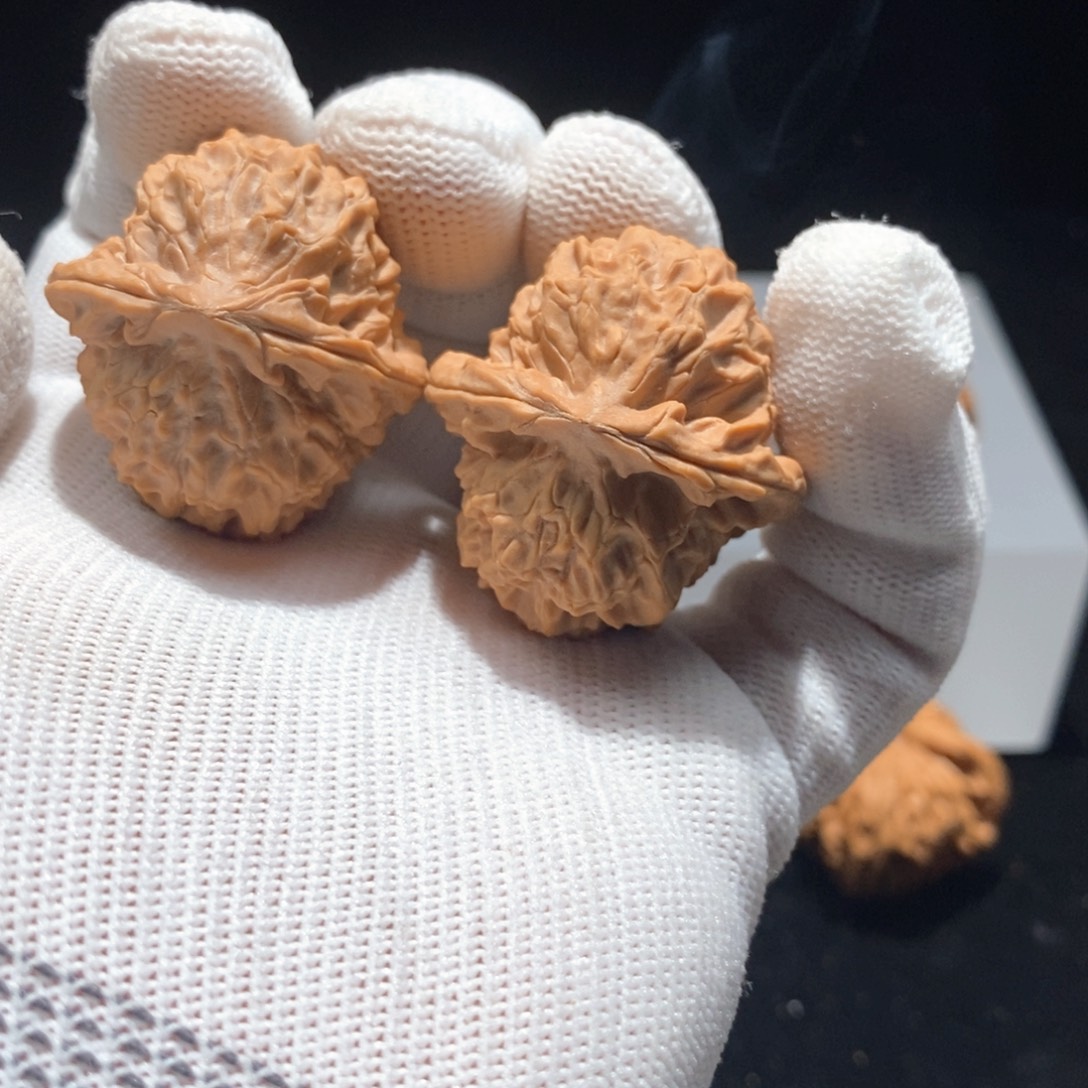 把件文玩核桃B0303鱼鳞马蹄35（全）