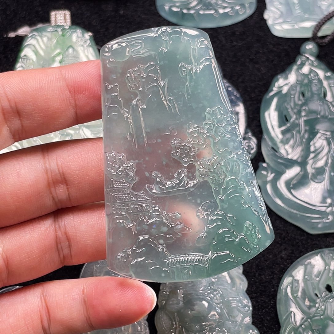 翡翠未镶嵌颈饰yx，