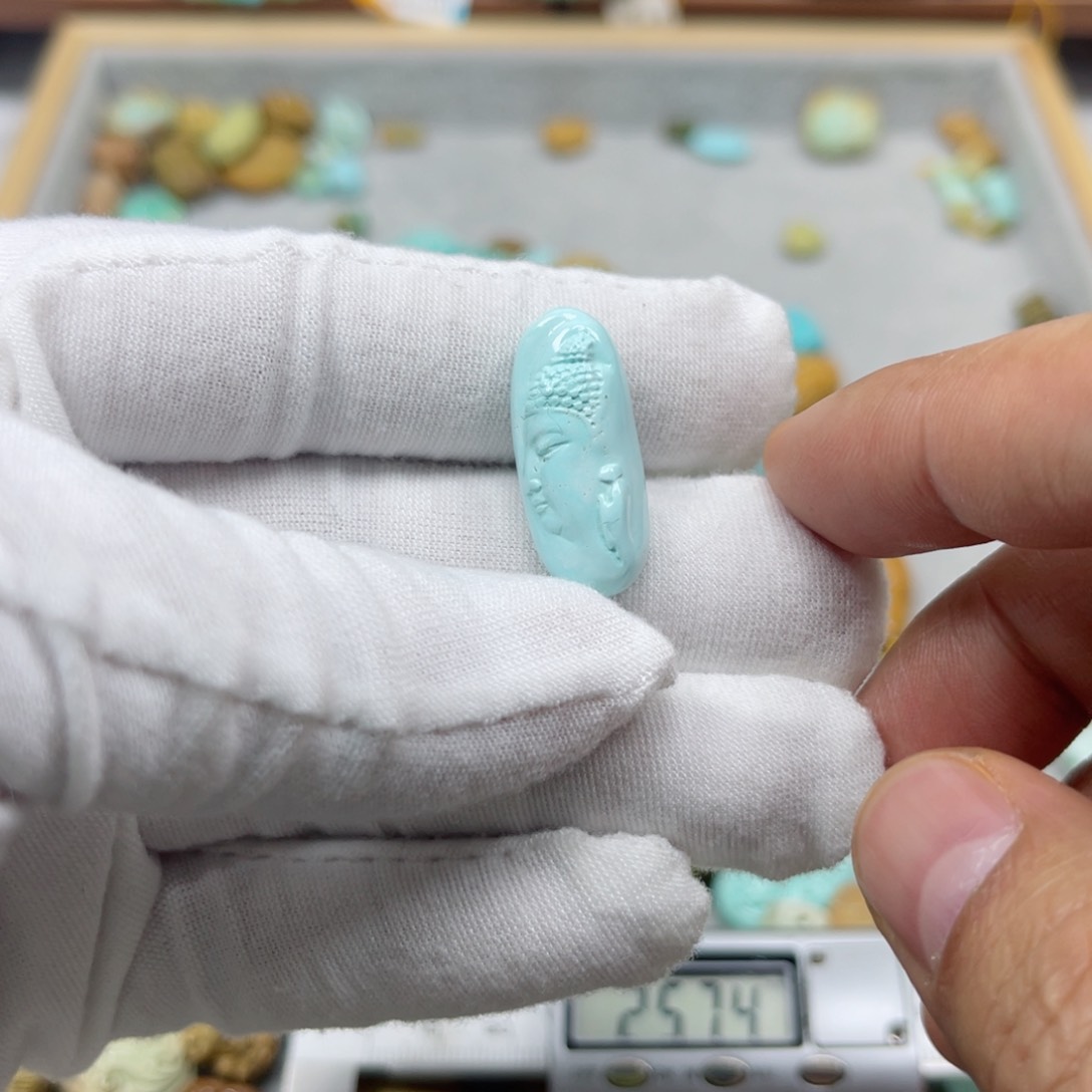 绿松石未镶嵌挂件