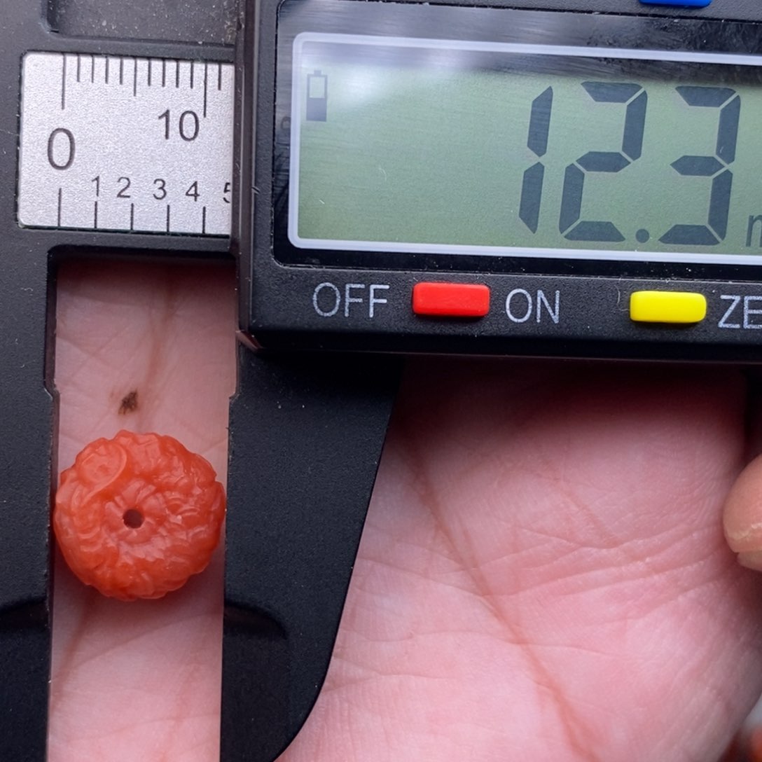 南红玛瑙配饰未镶嵌