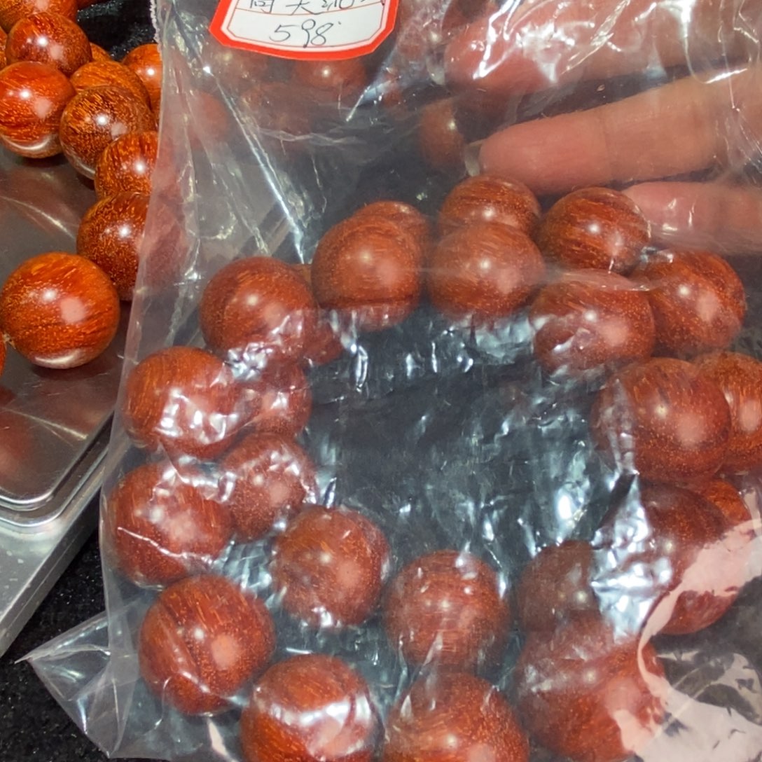 檀香紫檀（小叶紫檀）高**云