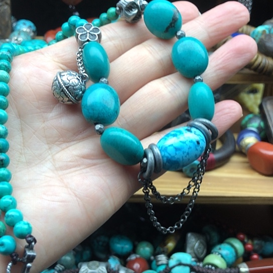 杨****女款项链搭配独家订制