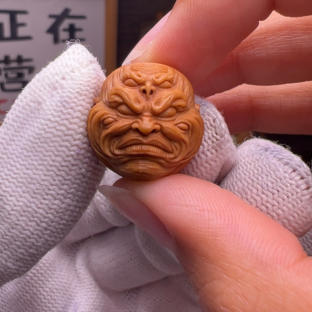 文玩核桃把件精修款多目恶僧18左右尺寸全品有正常封口线