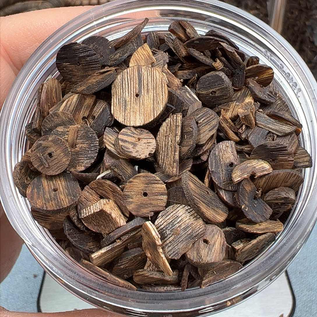 沉香木手把件奇楠白楠片片珠熏香料54克