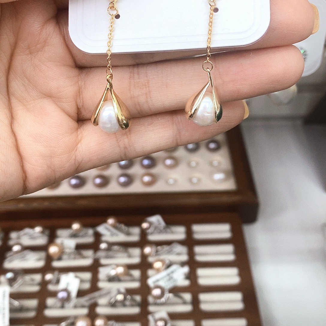 淡水珍珠耳饰未镶嵌