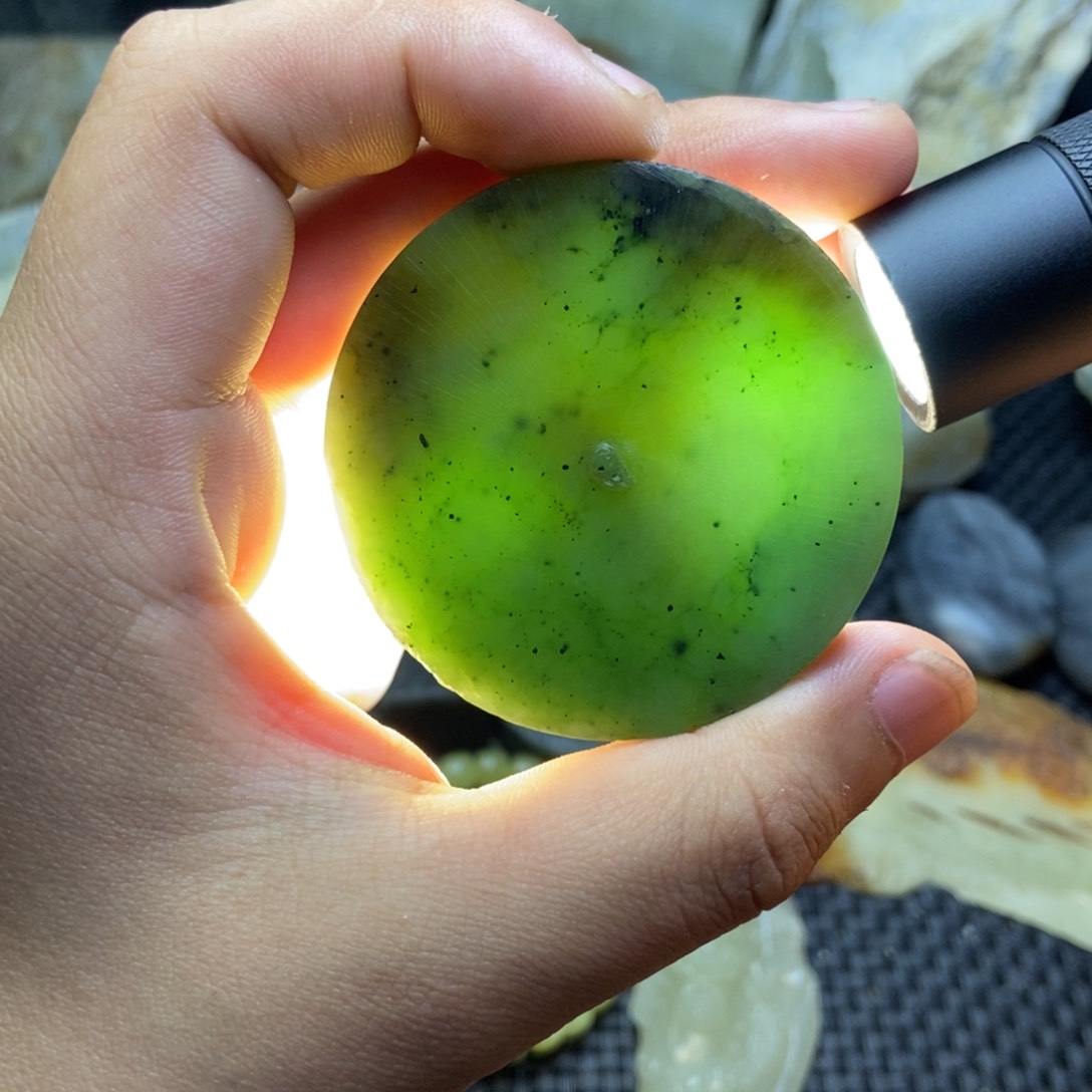 和田玉未镶嵌和田玉