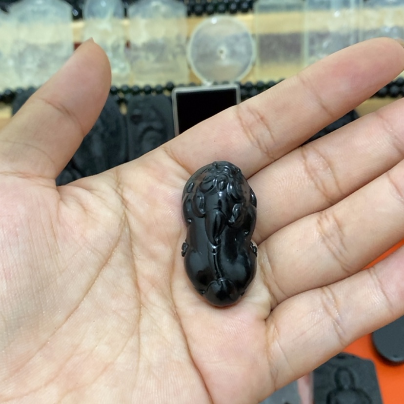 【闪购商品】银S925镶嵌蛇纹石玉颈饰低**鹤