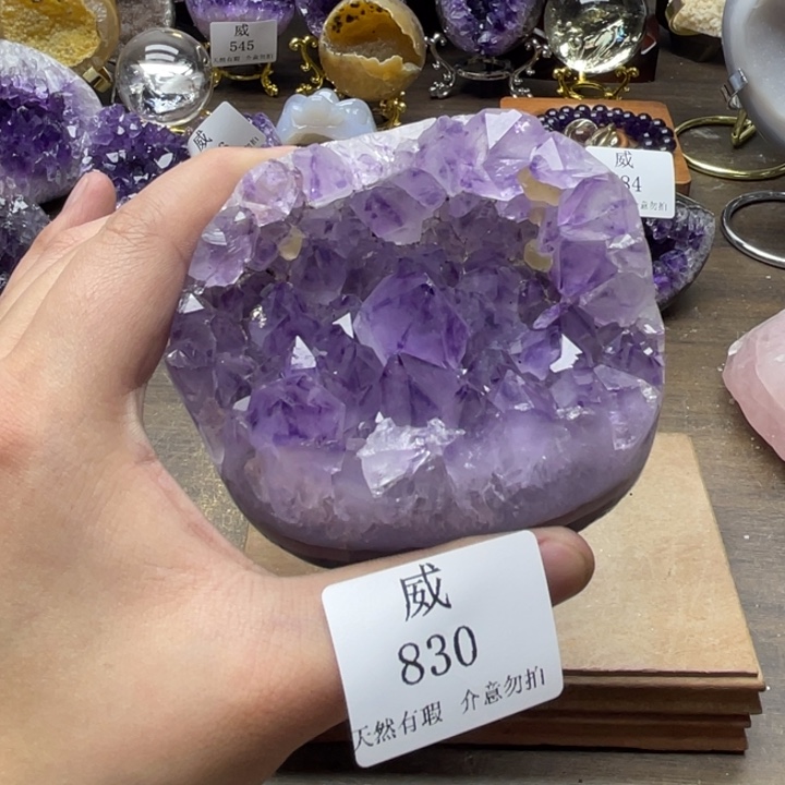 未镶嵌水晶珠宝半成品