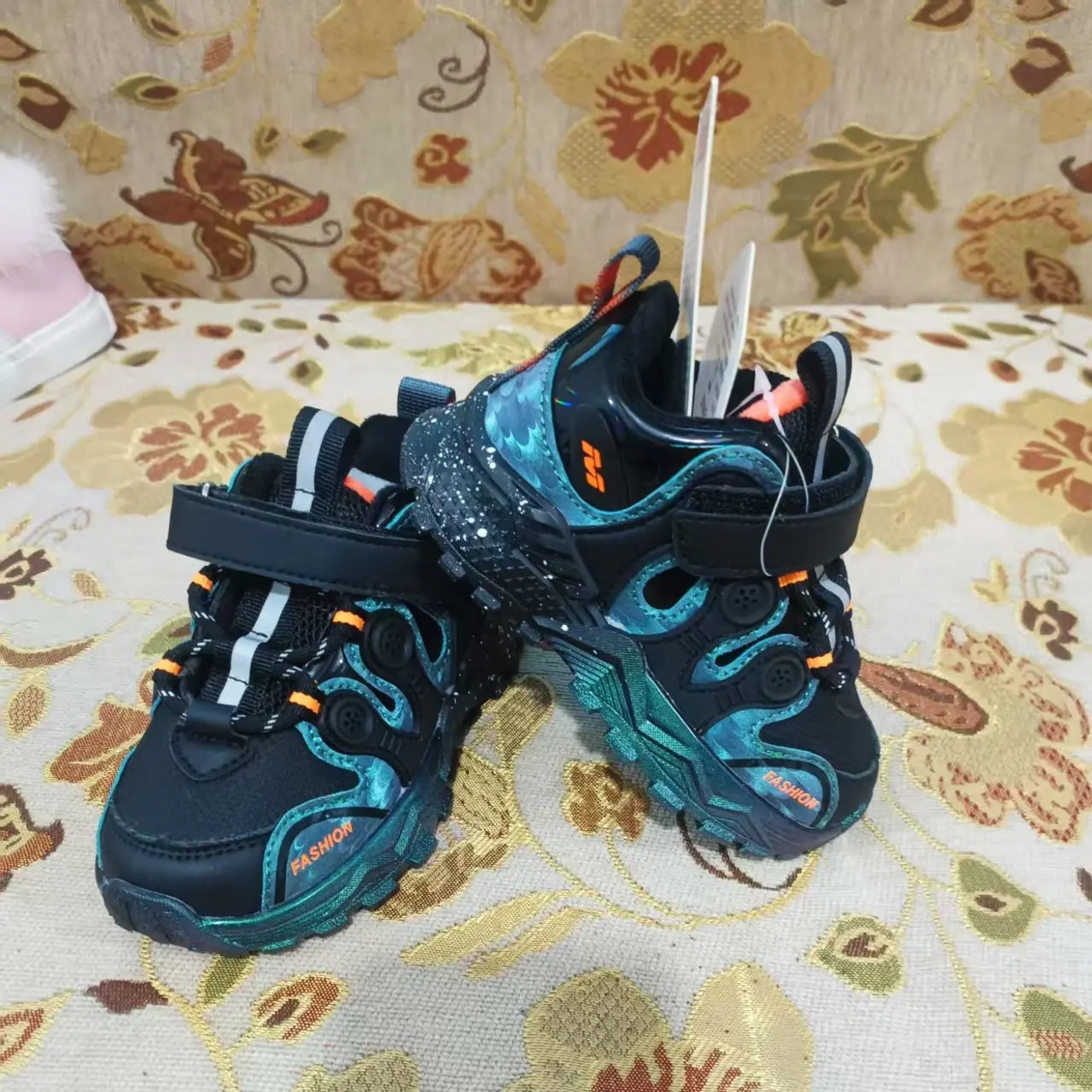 孤品童鞋，少数微瑕，不退不换