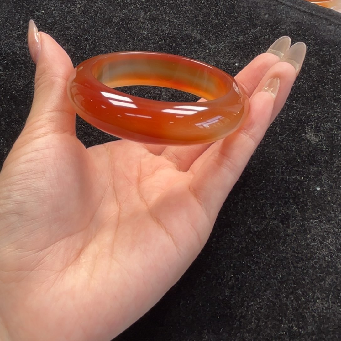 手镯玛瑙/玉髓未镶嵌