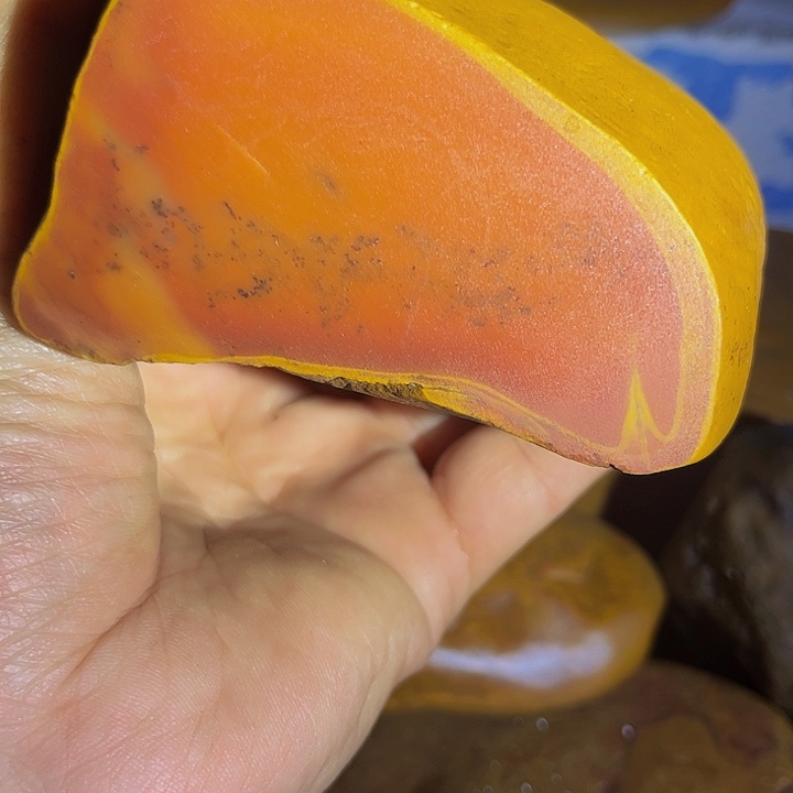 老挝石美*黄蜡石的设计