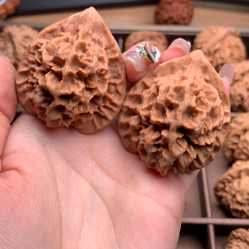 【闪购商品】文玩核桃把件秦岭野生核桃