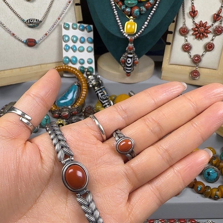 白***号吊坠925银手镯和戒指