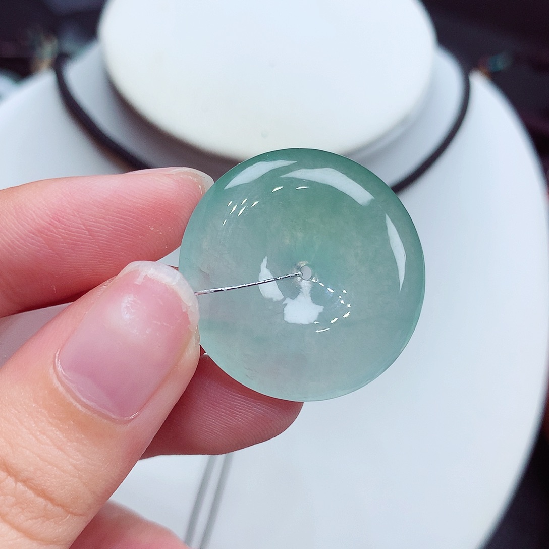 颈饰未镶嵌翡翠翡翠42，28.1/5.5