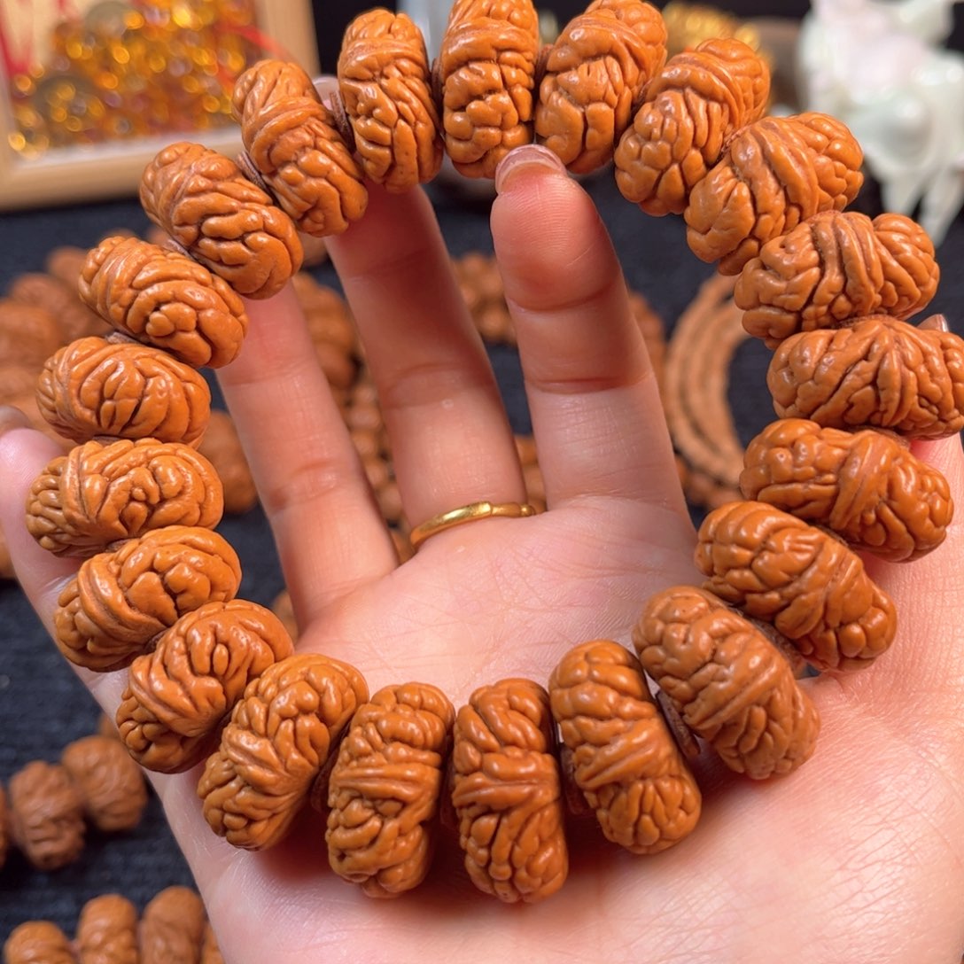 桃核手串A2链接手串