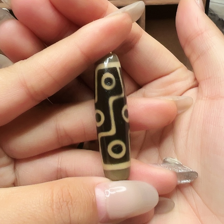 玛瑙/玉髓颈饰未镶嵌杨*