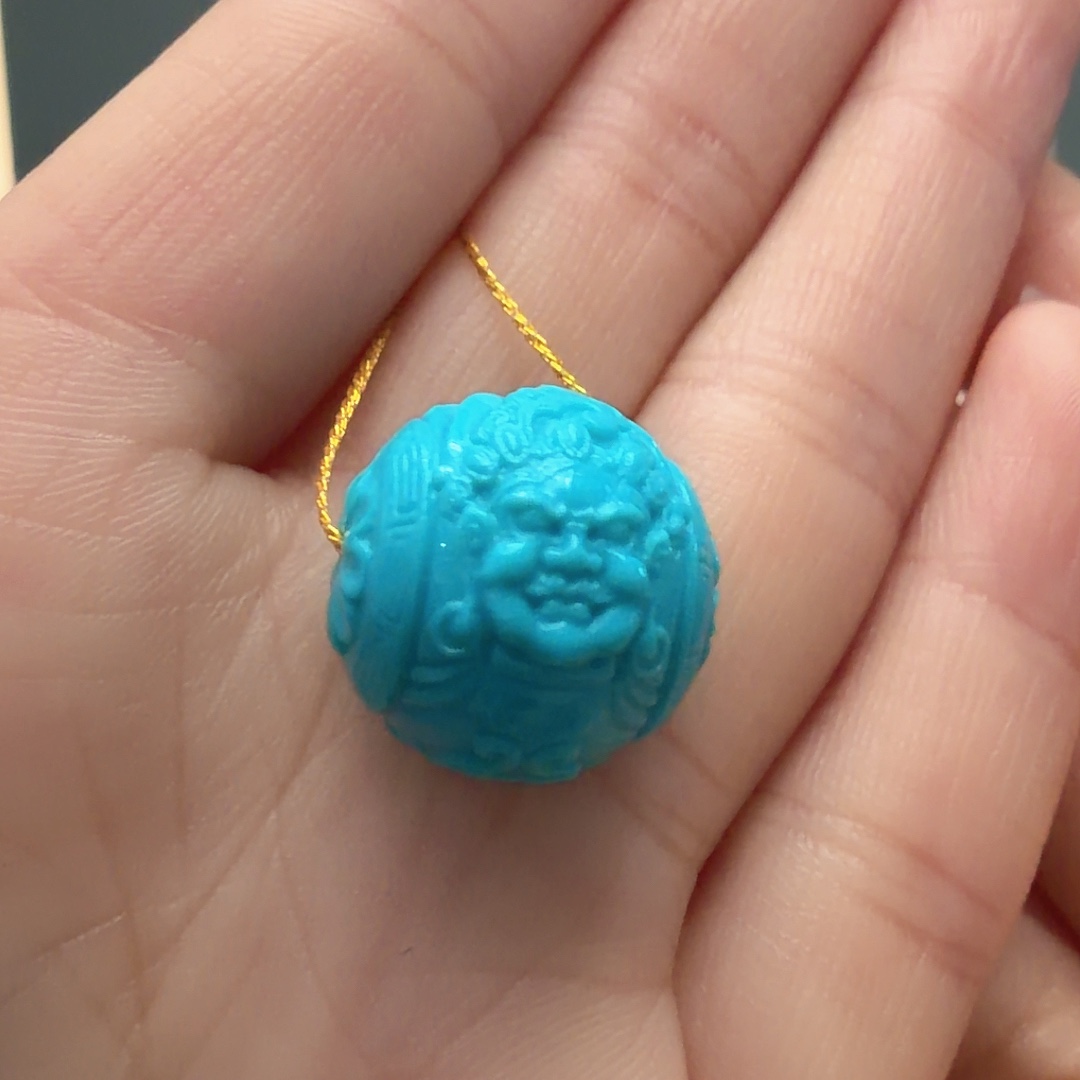 绿松石未镶嵌颈饰