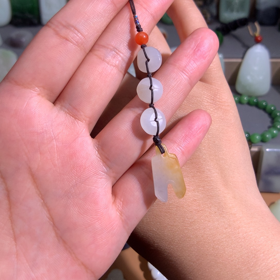 和田玉颈饰未镶嵌