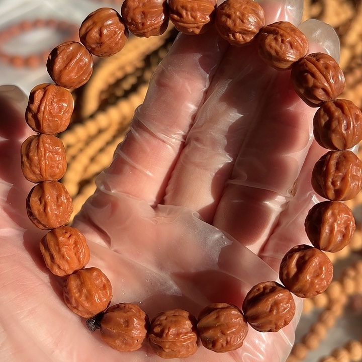 桃核手串野生小核桃手持，