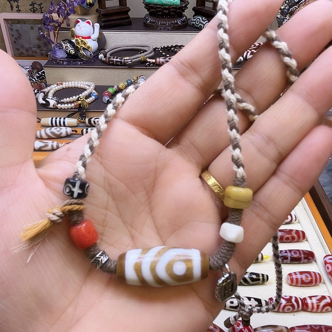 玛瑙/玉髓未镶嵌颈饰