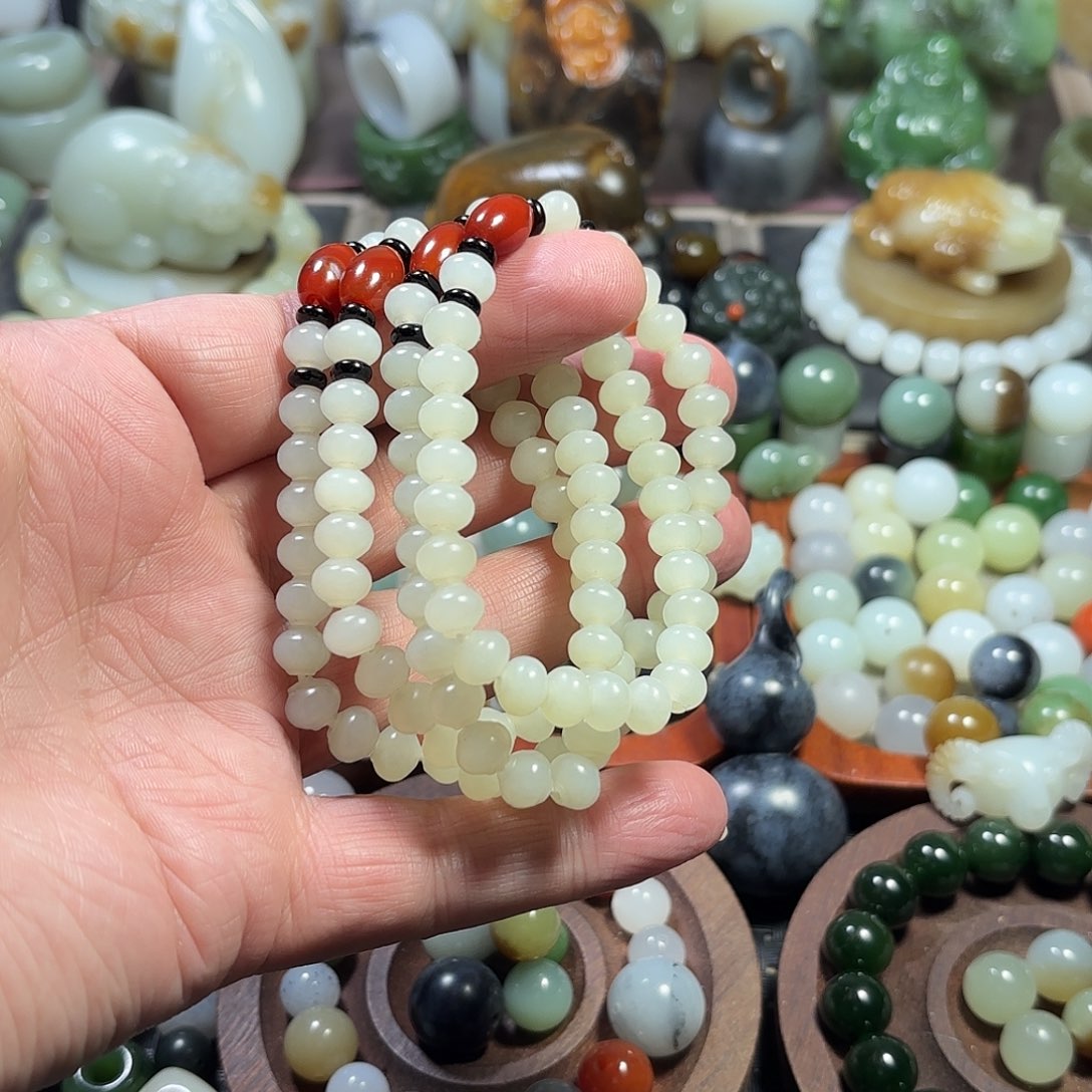 和田玉珠链未镶嵌