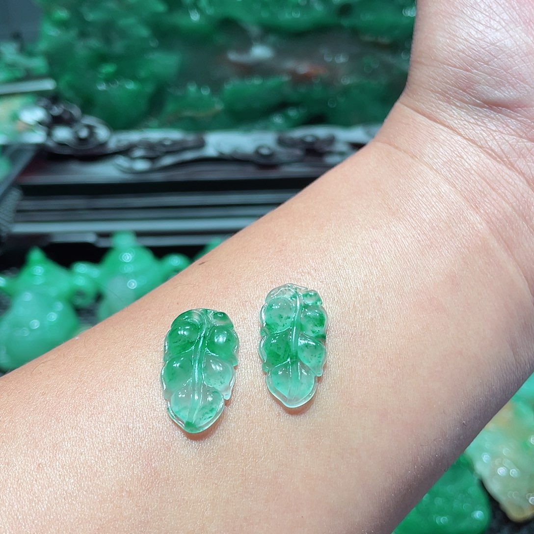 石英质玉颈饰未镶嵌巴**合