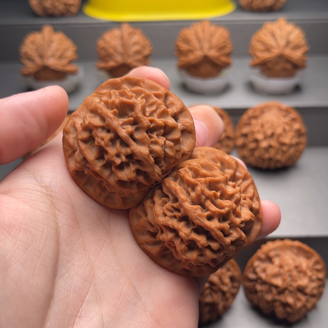 静***5把件文玩核桃秦闷