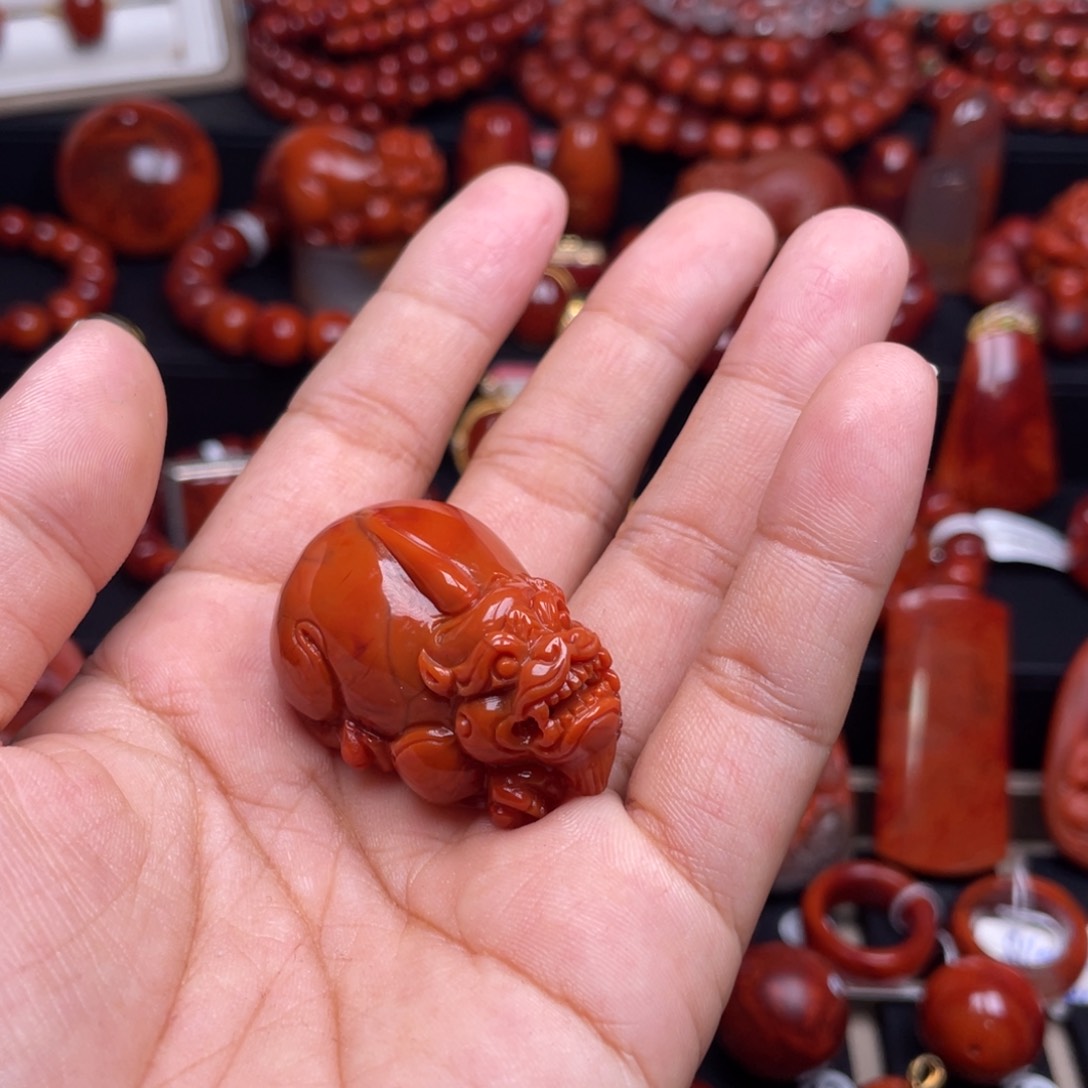 南红玛瑙珠宝奇石未镶嵌吊坠